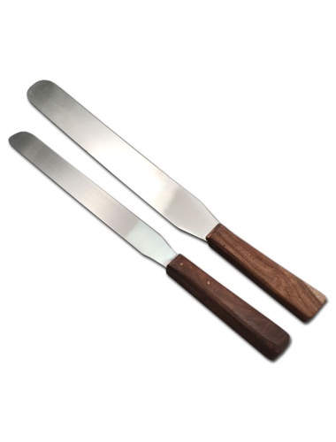 spatula-with-wooden-handle-and-8quot-stainless-steel-blade